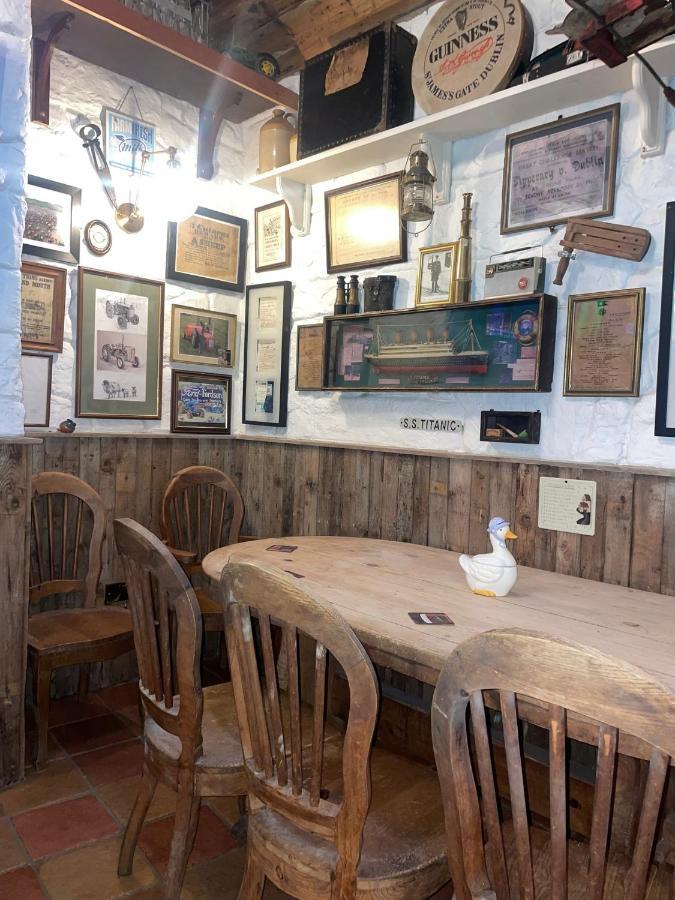 Nellie'S Farmhouse คาร์ลิงฟอร์ด ภายนอก รูปภาพ