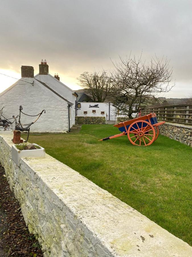 Nellie'S Farmhouse คาร์ลิงฟอร์ด ภายนอก รูปภาพ